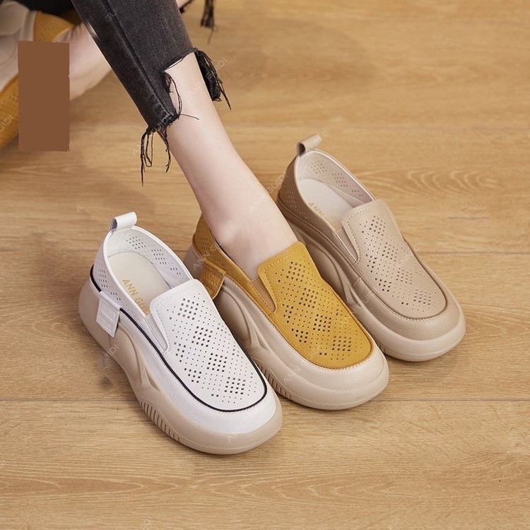 W44(size 37-40)รองเท้าคัดชูผู้หญิงสไตล์เกาหลี รองเท้าเพื่อสุขภาพสวมใส่สบายเท้างานนิ่มมี3สี ครีม เหลือง ขาว