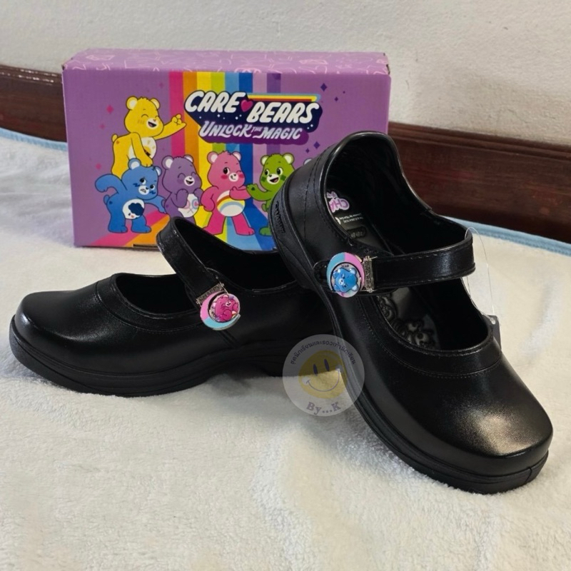 รองเท้านักเรียนหญิง chappy ลายแคร์แบร์