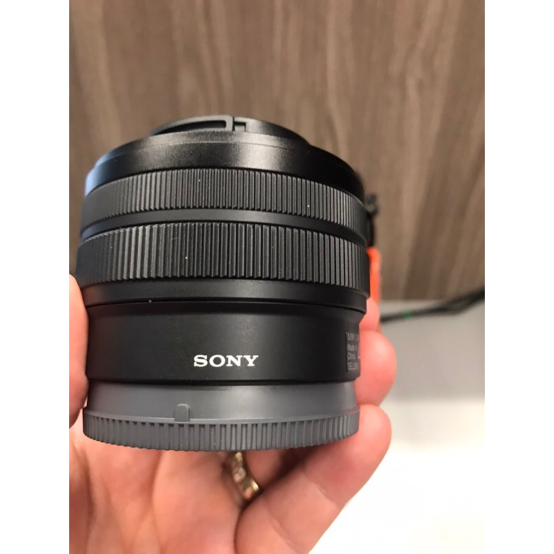 ขาย Kit lens Sony FE 4-5.6 / 28-60mm. มือสองสวยงาม ใช้กับ Sony ZV E1 มาก่อน สินค้ามือสอง
