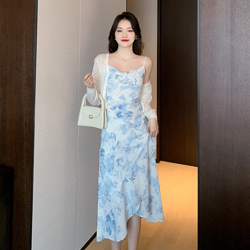 ชุดเกาหลี เดรสดำสุภาพ ชุด blue dress ออกงาน กระโปรงทรงเอยาว อัดพลีท ออกงาน ชุดราตรีชุด แฟชั่น น่ารัก ลายดอกไม้ เดรสคอ