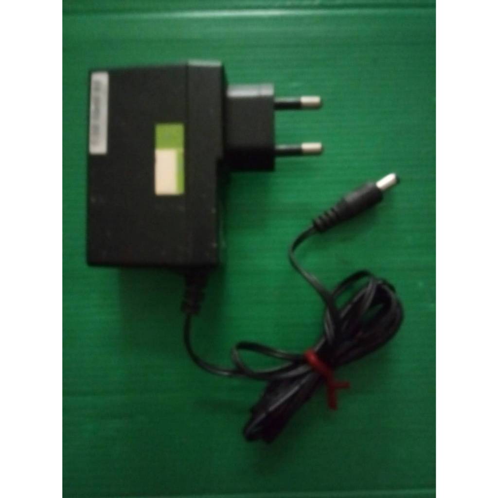 หม้อแปลงไฟ (12V  1A)