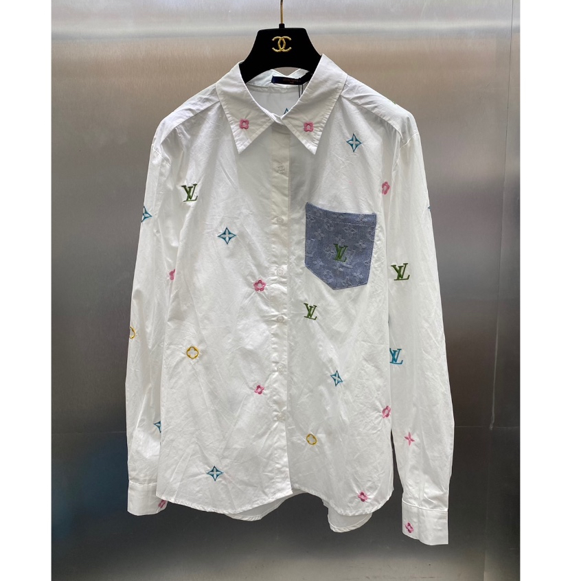 LOUIS VUITTON COTTON SHIRT เสื้อเชิ๊ต แขนยาว แต่งกระเป๋ายีนส์ หลุยส์