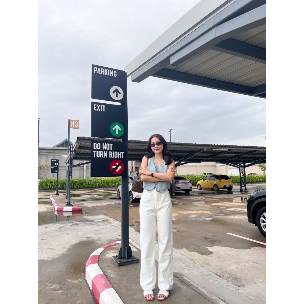 (ลดเหลือ 370.- ใช้โค้ดลดหน้าร้าน) instyles_shop 