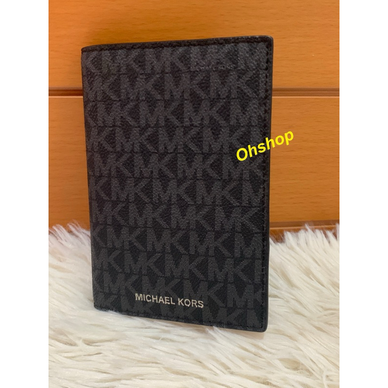 Michael kors ใส่ passport ของแท้ 💯%