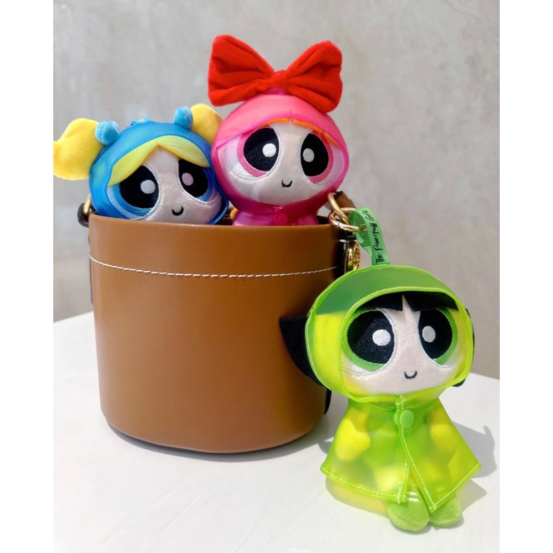 🌸 พร้อมส่ง ของแท้ 100% 🌸 พวงกุญแจ Powerpuff Girls with Raincoat แบรนด์ HUGKIS พาวเวอร์พัฟเกิร์ล ห้อยกระเป๋า