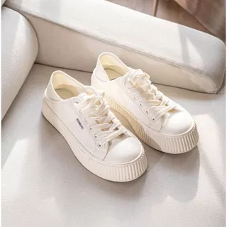KIM&CO. Season(KF017M) รองเท้าผ้าใบกันน้ำแฟชั่นผู้ชาย เหยียบสนได้ ไม่เสียทรง พื้นนุ่มสบาย ไม่เมื่อย เพิ่มสูงอีก 5 ซม.