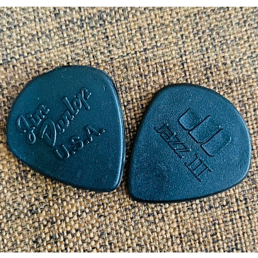 ปิ๊กกีต้าร์ Jim Dunlop Nylon JAZZ III [USA แท้ 100%] 1.38MM - รูปที่ 2