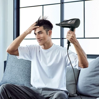 Panasonic Hair Dryer ไดร์เป่าผม (2000 วัตต์) รุ่น EH-NE66-KL กำลังไฟ 2,000 วัตต์ Heat Protection ป้องกันความร้อนสูงเกิน