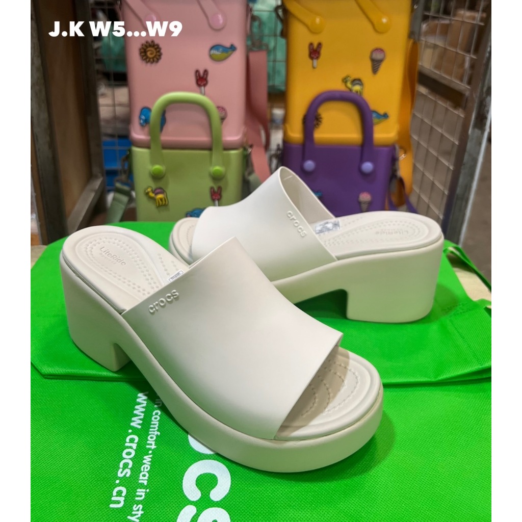 Crocs Brooklyn High Weidge Sandal รองเท้าแตะผู้หญิ่ง น้ำหนักเบาพื้นนี่มใส่สบายทันสมัยใส่สวย ส้นสูง 3"=6.1cm พร้มส่งในไทย