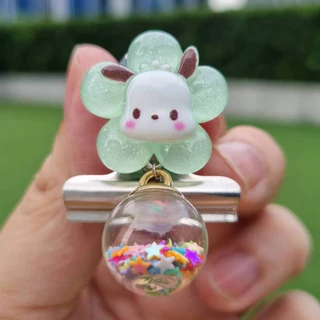 ที่หนีบเข็มขัดนักเรียน ตัวดอกไม้การ์ตูน มีลูกตุ้ม ราคาถูก