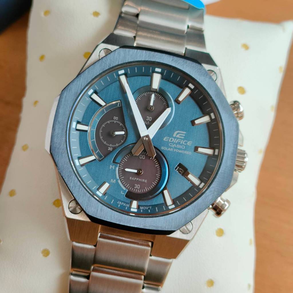 นาฬิกาผู้ชาย คาสิโอแท้ edifice EFS-S570DB-2A รับประกัน 1 ปี รูปทรงเพรียวบางประดับคริสตัลแซฟไฟร์