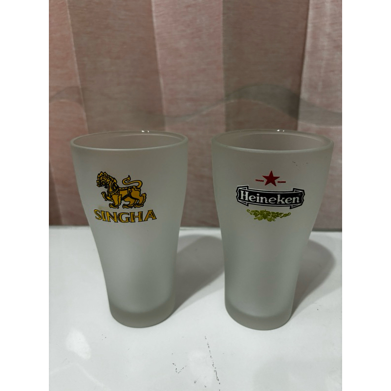 แก้วน้ำเบียร์ พิมลาย SINGHA , HEINEKEN