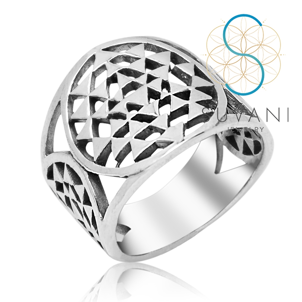 SUVANI แหวนเงินแท้ 92.5% แหวนยันต์ศรีจักรา (Sri Yantra) แนววินเทจ แหวนไซส์ 6 – 9 เครื่องประดับเงินแท้