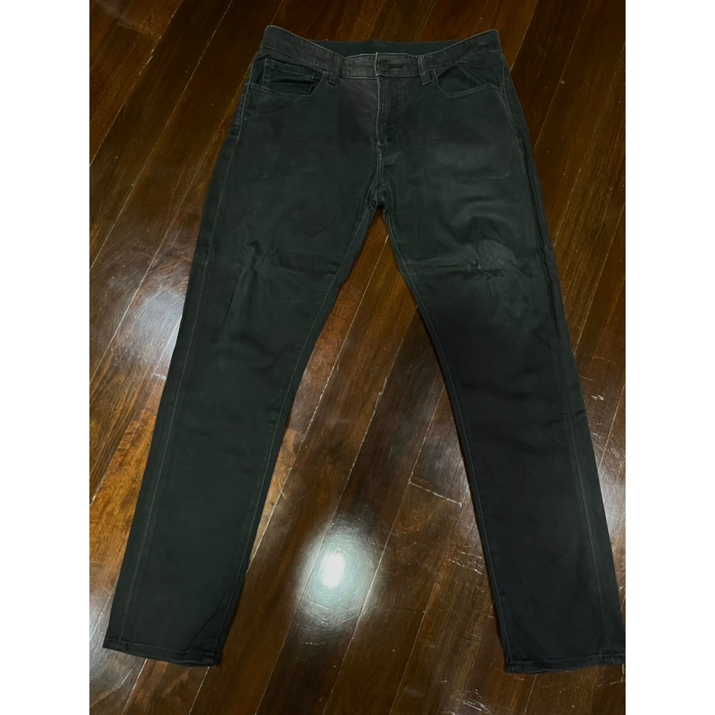 กางเกงยีนส์ดำ Uniqlo