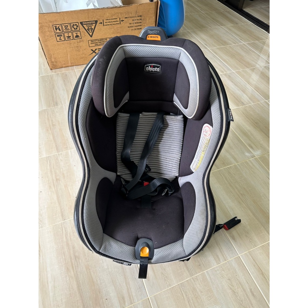 คาร์ซีทเด็ก ส่งต่อ มือสอง ใช้เอง Chicco Nextfit Zip Max Air Car Seat ปรับเอนนอน 9 ระดับ