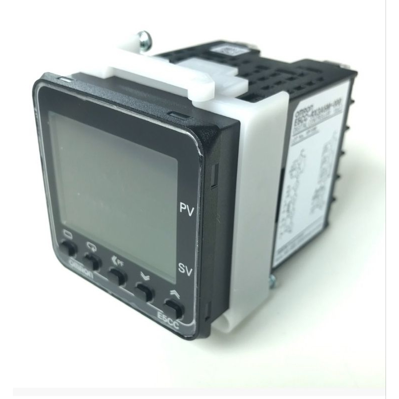 OMRON E5CC-RX3A5M-000 Temperature Controller.