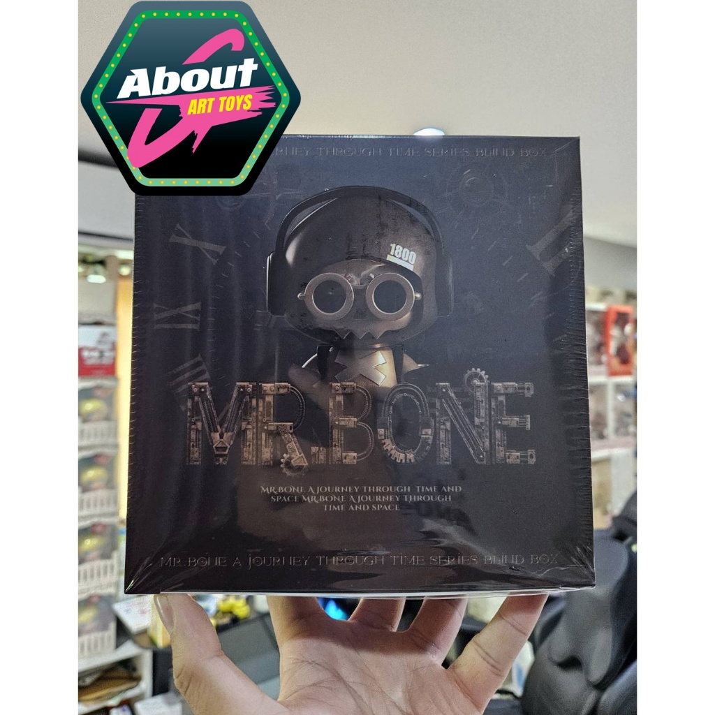 พร้อมส่ง Mr.Bone Mini 002 Time Travel Series ของแท้ By Shenzhen Moyan Culture