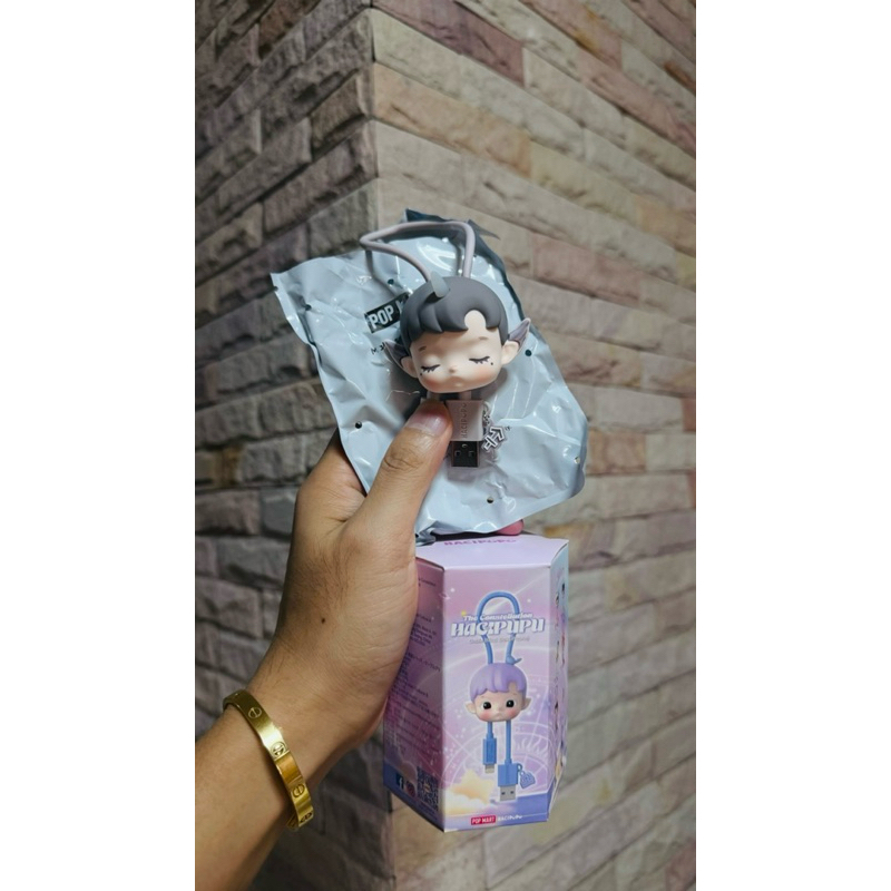 [POPMART] Hacipupu ราศีธนู (สายชาร์จ lighting iPhone)