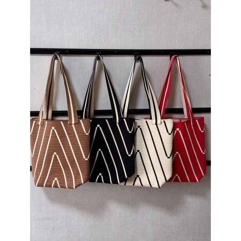 (พร้อมส่ง)Su199-COD-Nordic Niche Wave Pattern Shoulder Bag Large Capacity Tote Bag Fineทอเปิดไหล ่ กระเป ๋ า