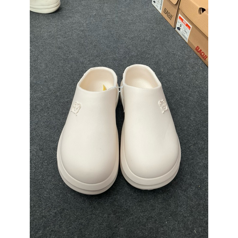 รองเท้าสวมเปิดส้นpeka