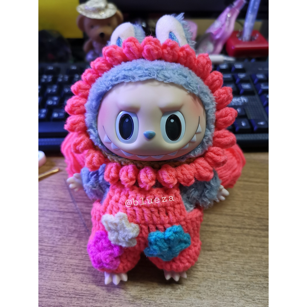 ชุดถักไหมลาบูบู้ Labubu ไหม4ply