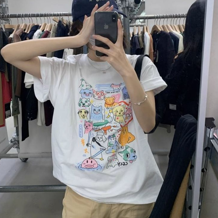 เสื้อยืดลายการ์ตูนสวยผู้หญิงฤดูร้อนใหม่ Oversize เสื้อผ้าแฟชั่นวัยรุ่นน่ารักๆ เสื้อโอเวอร์ไซส์ลําลองทรงหลวมสไตล์เกาหลี