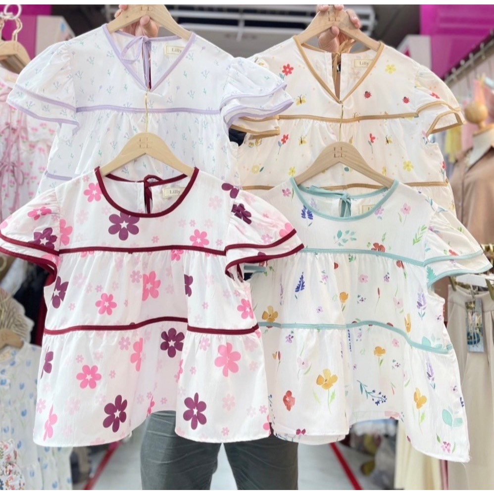 ป้าย Lilly เสื้อผ้าครัชแต่งระบายแขน 2 ชั้น กุ้นต่อตัดขอบ อก 38 นิ้ว