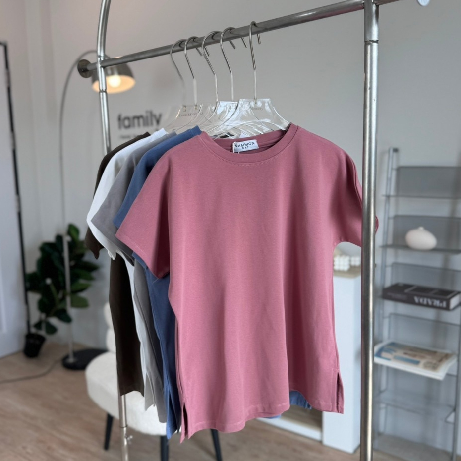 เสื้อยืด Nammon Jeans W20-W24 เสื้อยืดแขนล้ำผ่าข้าง นุ่ม ใส่สบาย