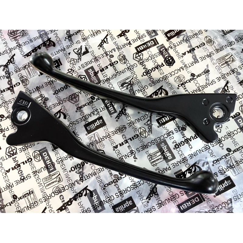 มือเบรค new vespa รุ่น gts 150/300 ที่ไม่ใช่ปี 23-24 (ราคาต่อ 1 คู่)
