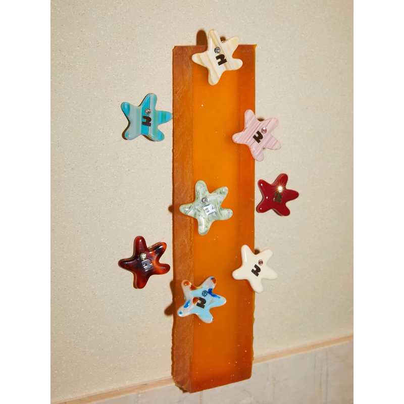 Tagi. (โค้ดลด30% สูงสุด 1,000฿) star hair clip preorder 7-14 วันแท้100% จากชอป