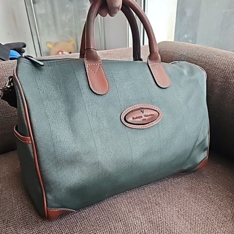 กระเป๋าทรงบอสตัน Rudolph Valentino