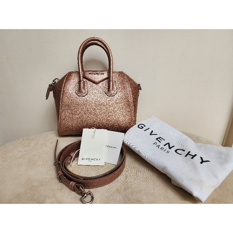 Givenchy Antigona Mini 100%authentic Used