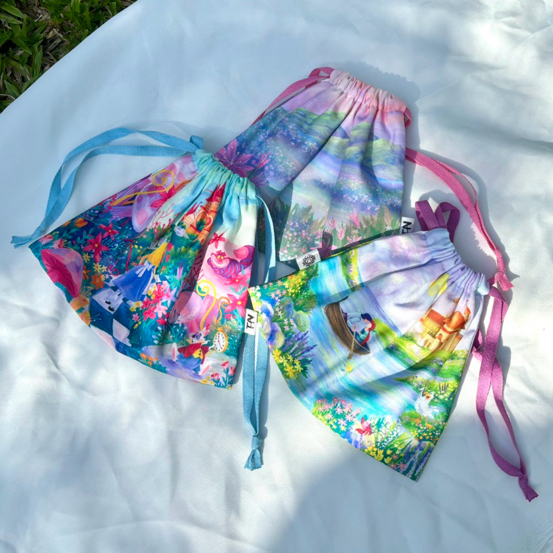 กระเป๋าหูรูด Drawstring bag