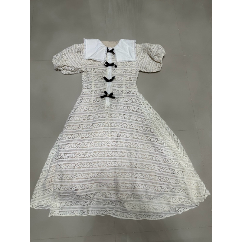 Used: Linenne.studio dress