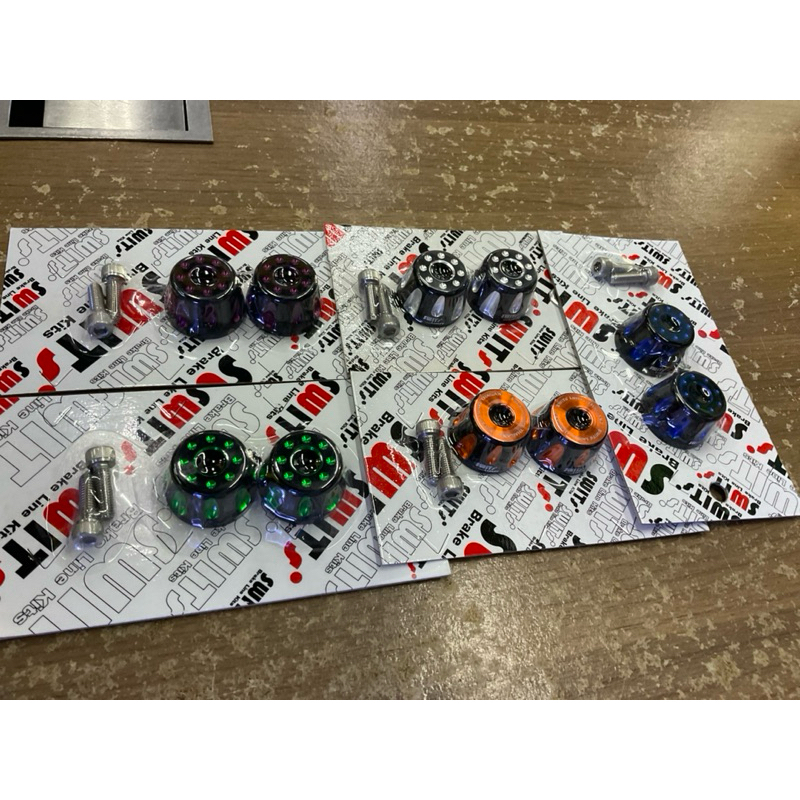 ปลายแฮนด์อลูมิเนียม CNC V.1 สีทูโทน SWITS GIORNO กับ CLICK 160 (ตรงรุ่นใส่พอดีไม่ต้องแปลง)