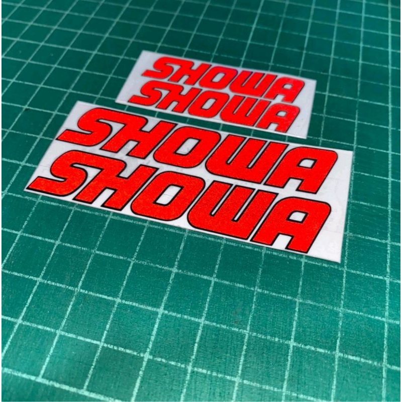 สติ๊กเกอร์ติดโช็ค SHOWA ขนาดเล็กใหญ่ จำนวน 1คู่ สติ๊กเกอร์สะท้อนแสง 100 %