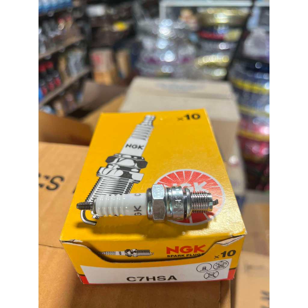 หัวเทียน C7HSA NGK แท้ 100% WAVEคาร์บูเก่าทุกรุ่น (เกลียวสั้น)