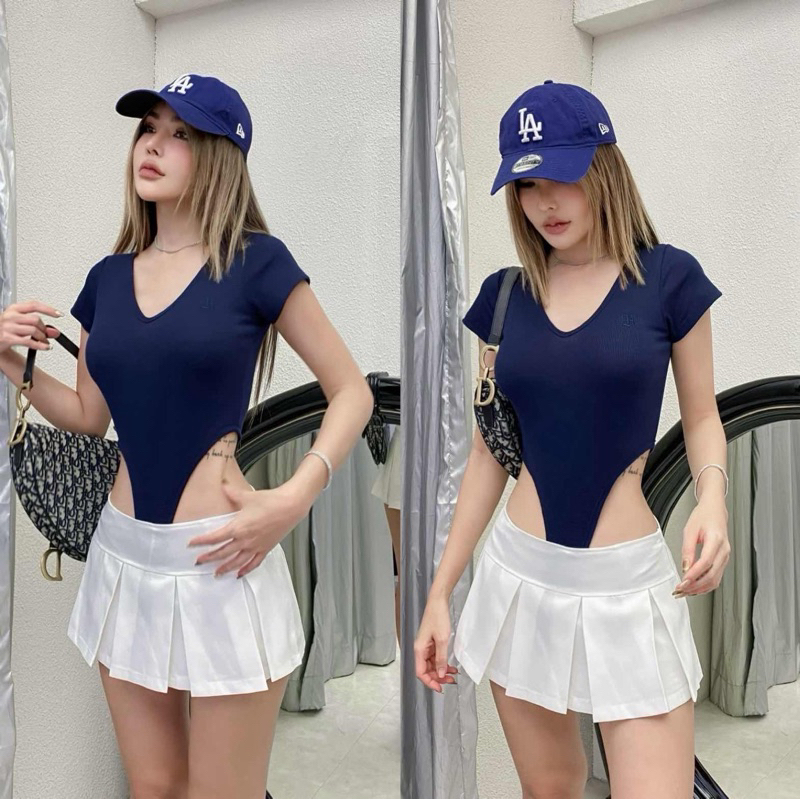 HH684  Nova Cut-Out Bodysuit (450.-)