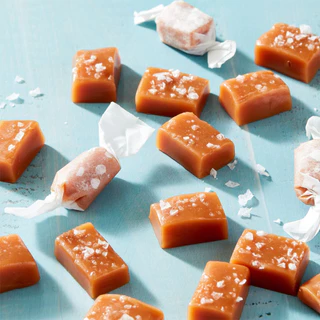 Mathieu Teisseire น้ำเชื่อมกลิ่นคาราเมลเกลือทะเล 700 มล. (Sea Salt Caramel Syrup) ไซรัปสำหรับกาแฟ ลาเต้ และมิลค์เชค