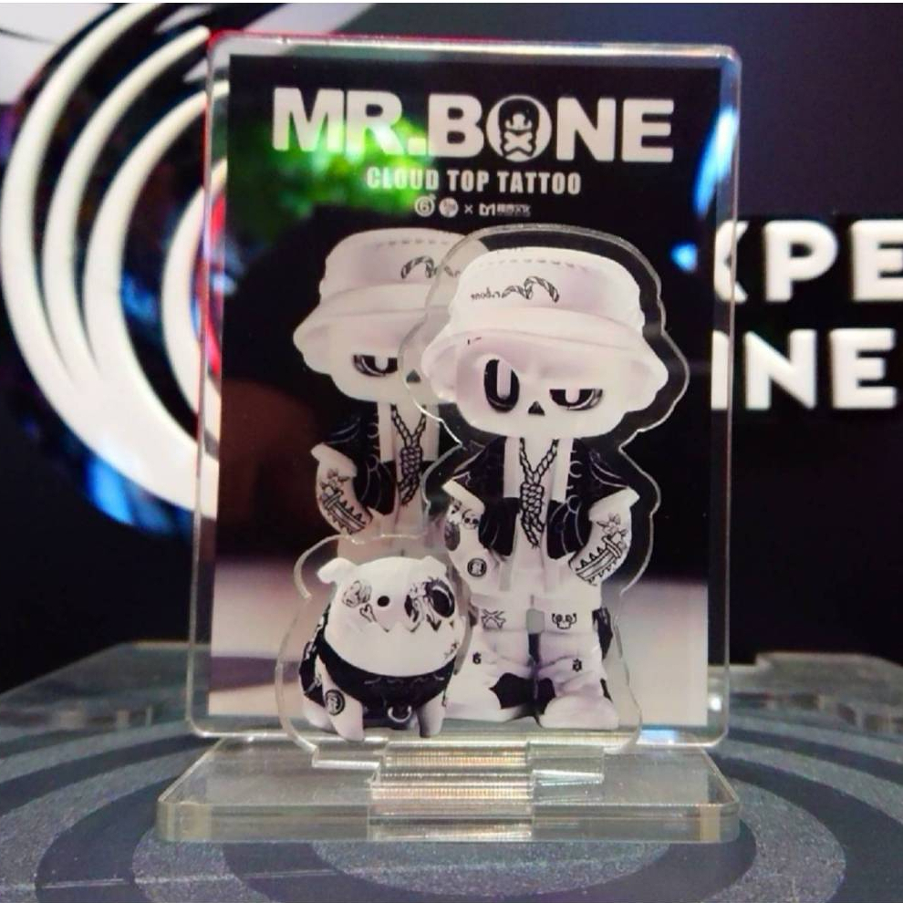 ** สินค้าพร้อมจัดส่งในไทย ** MR.BONE CLOUD TOP TATTOO STANDY ACRYLIC