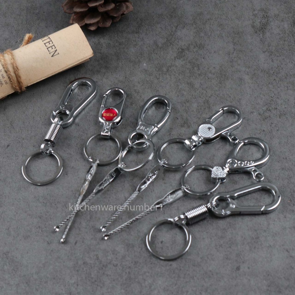 พวงกุญแจสแตนเลส แข็งแรงใช้งานได้หลากหลายพกพาสะดวก (สุ่มแบบ)