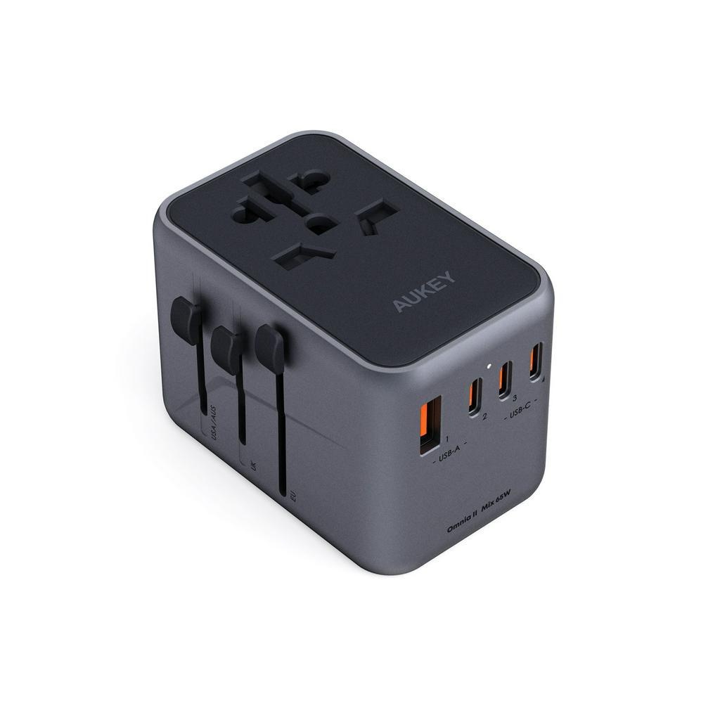 AUKEY PA-TA08 65W หัวแปลงปลั๊กไฟ 65W Universal Travel Adapter มาพร้อม ช่อง USB-C และ USB-A รุ่น PA-T