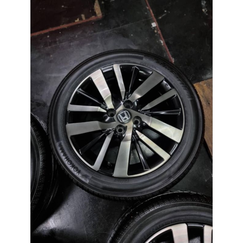 แม็ก Honda city Rs ตัว Top Rs turbo รมดำ ขอบ 16 ใส่ Jazz City  Freed