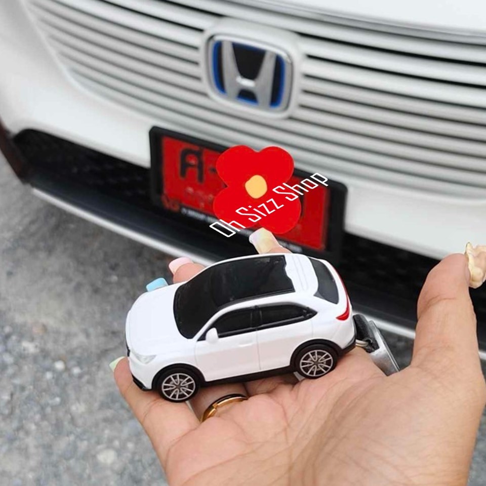 เคสรีโมทรถ HRV 2024 มีไฟหน้าและหลัง แบบโมเดลรถทรง 5 ประตู (Car Shape) วัสดุพลาสติกเบา ABS พร้อมพวงกุญแจโลหะ คล้องห