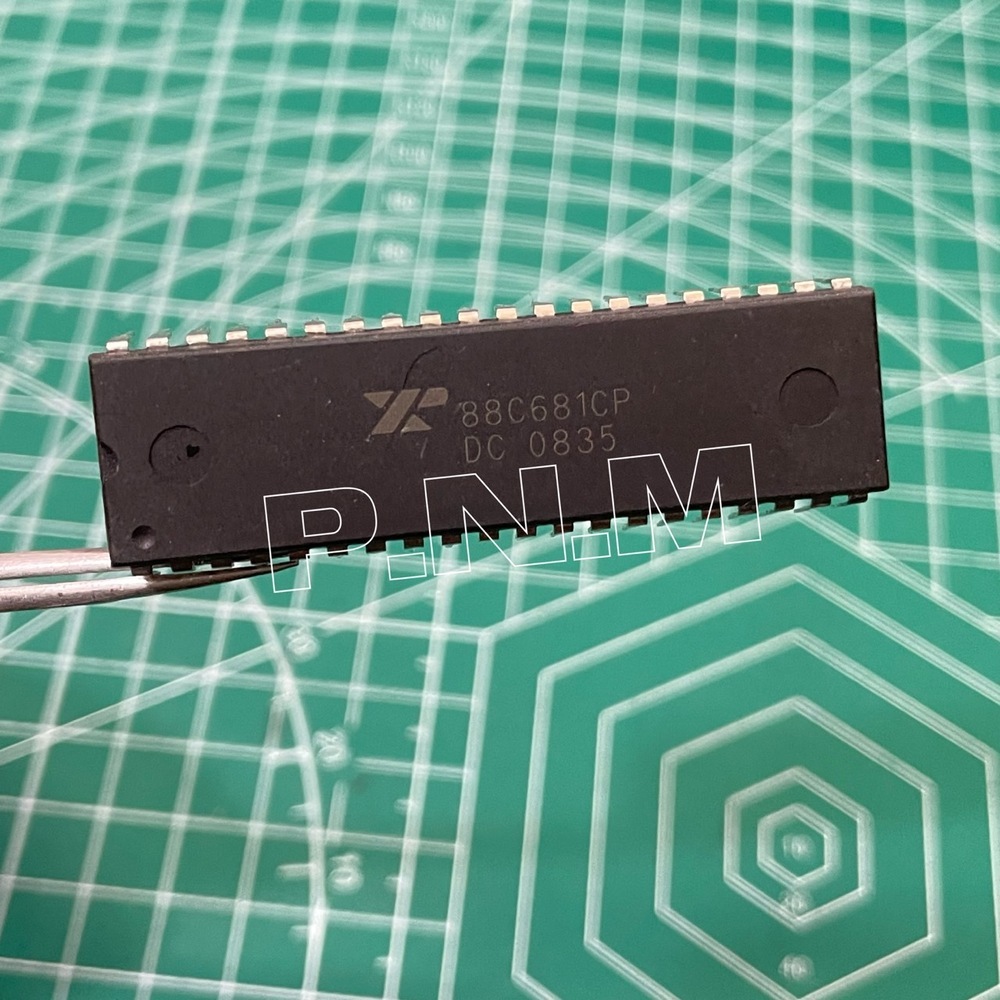 88C681CP , EM78P459AKJ-0 , KS82C88-8CP | DIP | ราคาต่อหนึ่งชิ้น💳 พร้อมส่งในไทย🇹🇭