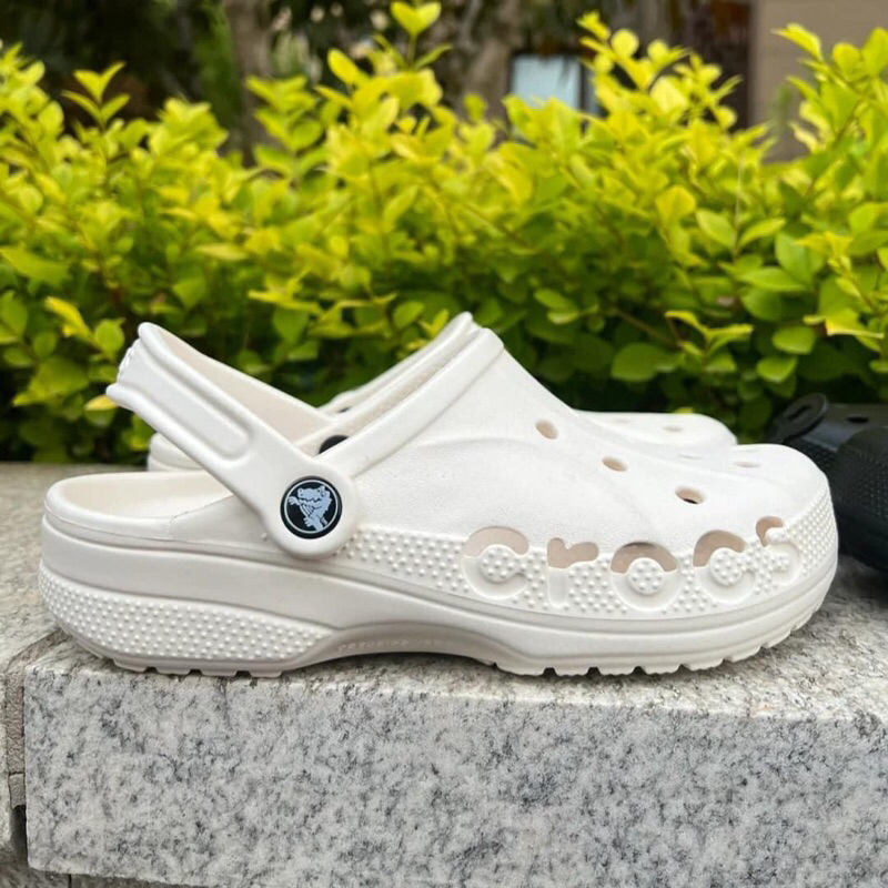 รองเท้าลำลองแฟชั่น ผู้ใหญ่ สไตล์ Crocs Baya Clog ส่งเร็ว ทันใจ ทันใช้แน่นอนค่ะ 1-3 วันถึงคะ