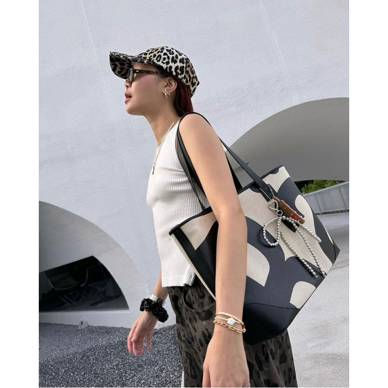 Rally Tote Bag “พร้อมส่ง“