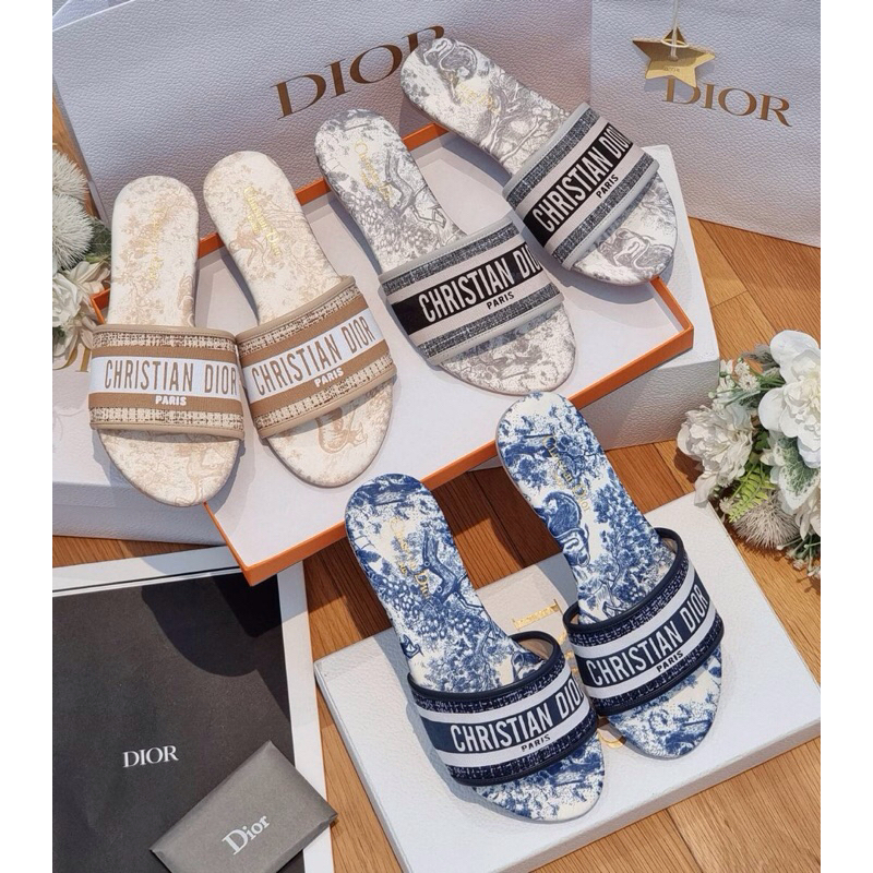 รองเท้าแตะสวมDior #พร้อมส่ง