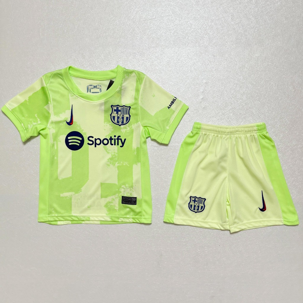 ชุดกีฬาเด็ก ทีมบาซ่า เขียว2024/2025ได้ทั้งชุด (เสื้อ+กางเกง) งานคุณภาพเกรด AAA