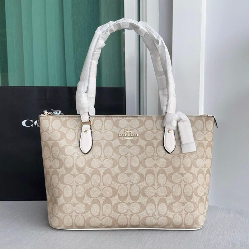 (สด-ผ่อน) CS187 Gallery Tote In Signature Canvas